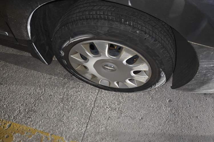Used Nissan Sylphy 2012 Classic 1.6XE Manual Comfort Edition Exterior 7