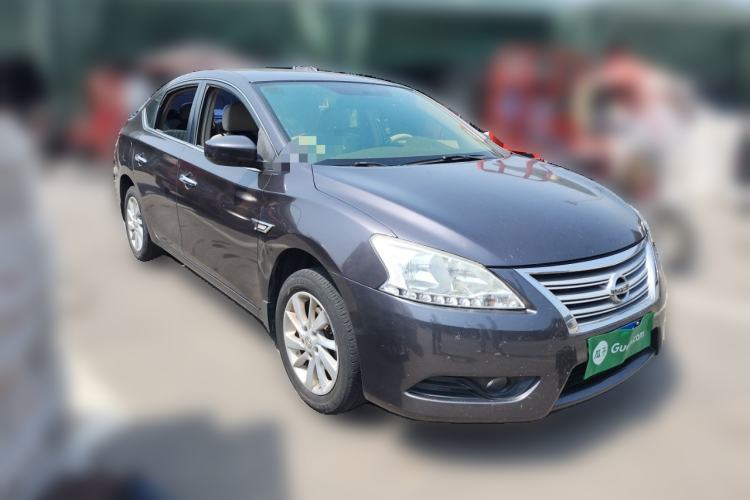 Used Nissan Sylphy 2012 1.6 XL Manual Luxury Edition Front Right 45 Deg