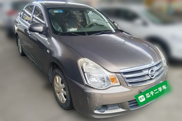 Used Nissan Sylphy 2012 Classic 1.6XE Manual Comfort Edition Front Right 45 Deg