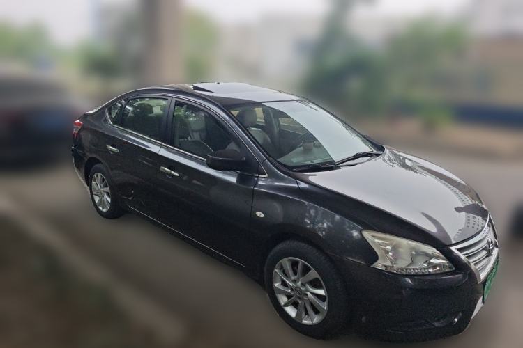 Used Nissan Sylphy 2012 1.6 XL CVT Luxury Edition Front Right 45 Deg