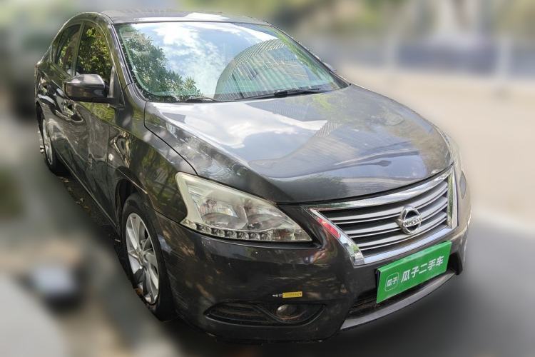 Used Nissan Sylphy 2012 1.6 XL CVT Luxury Edition Front Right 45 Deg