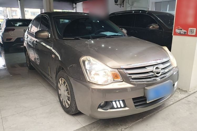 Used Nissan Sylphy 2012 Classic 1.6XE Automatic Comfort Edition Front Right 45 Deg