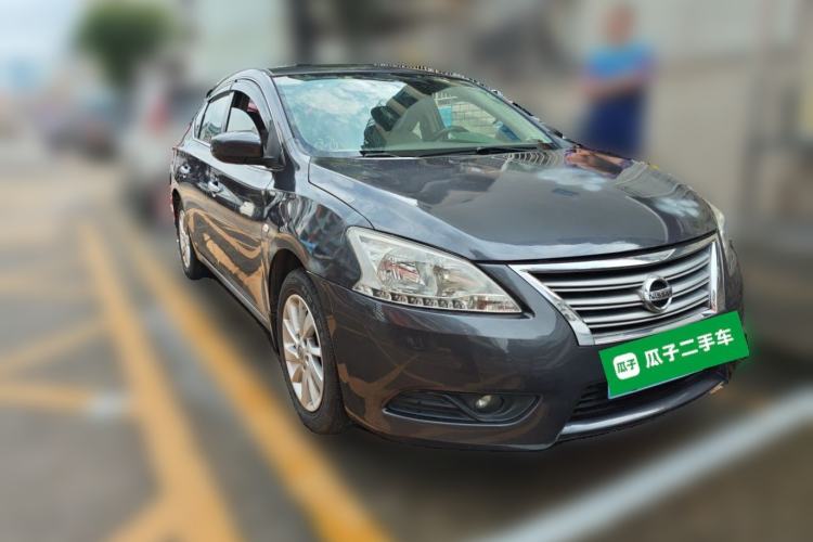 Used Nissan Sylphy  Front Right 45 Deg