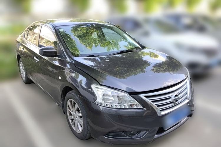 Used Nissan Sylphy 2012 1.6 XL CVT Luxury Edition Front Right 45 Deg