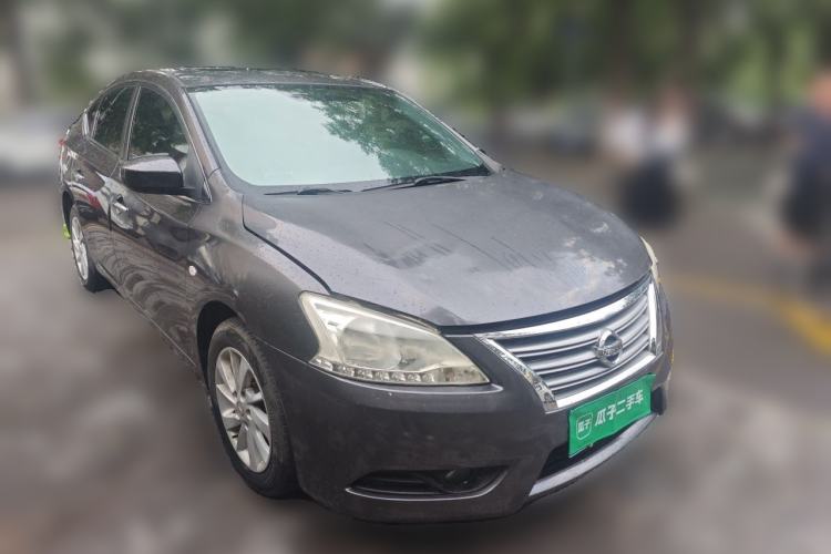 Used Nissan Sylphy 2012 1.6 XL CVT Luxury Edition Front Right 45 Deg