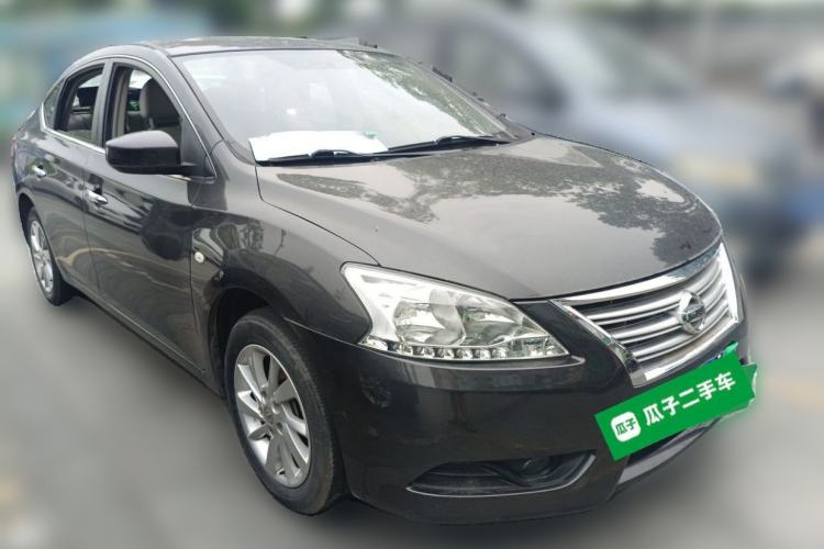 Used Nissan Sylphy 2012 1.6 XL CVT Luxury Edition Front Right 45 Deg