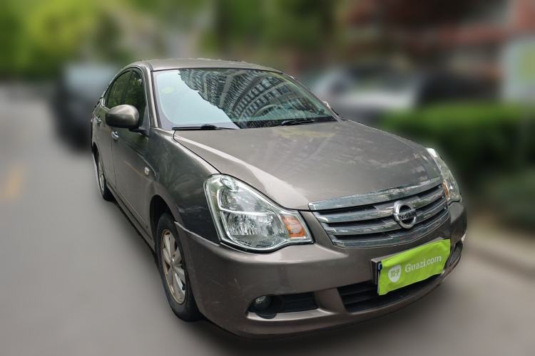 Used Nissan Sylphy 2012 Classic 1.6XE Manual Comfort Edition Front Right 45 Deg
