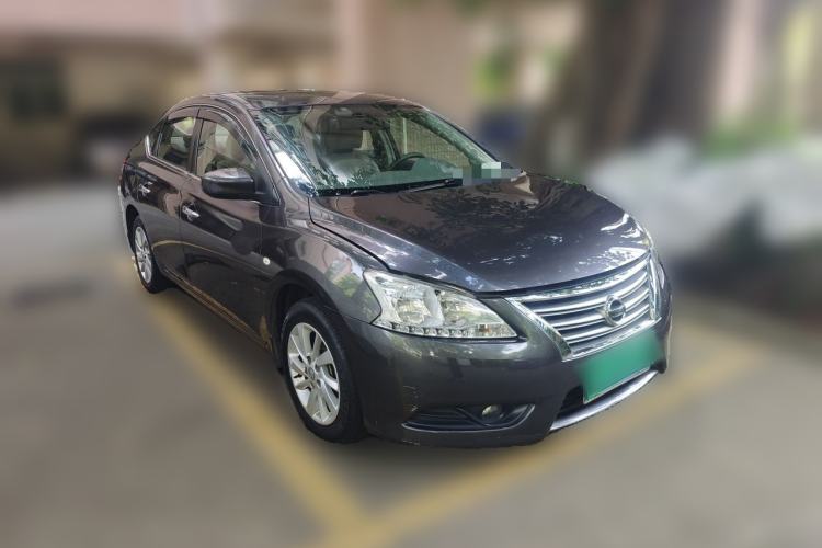 Used Nissan Sylphy 2012 1.6 XL CVT Luxury Edition Front Right 45 Deg