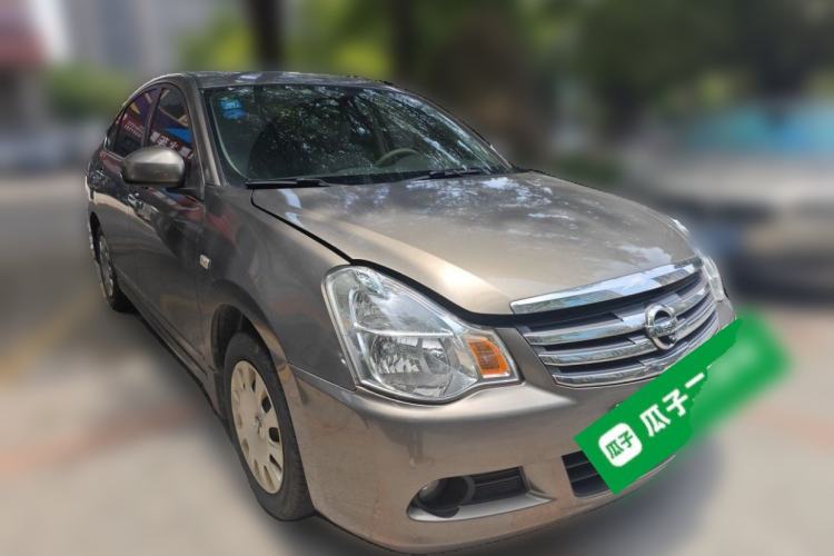Used Nissan Sylphy 2012 Classic 1.6XE Automatic Comfort Edition Front Right 45 Deg