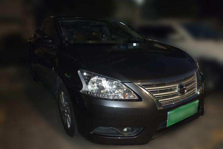 Used Nissan Sylphy 2012 1.6 XL CVT Luxury Edition Front Right 45 Deg