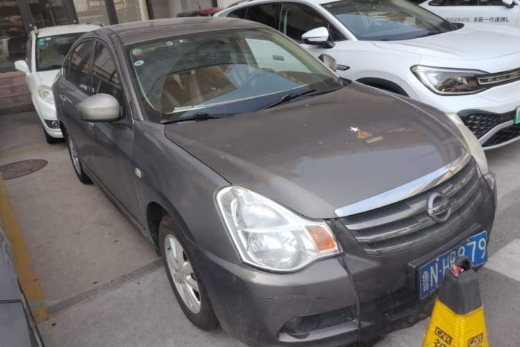 Used Nissan Sylphy 2012 Classic 1.6XE Manual Comfort Edition Front Right 45 Deg