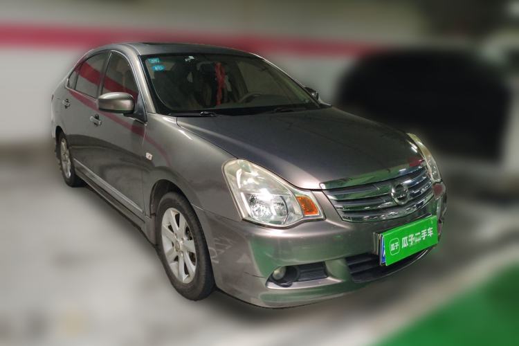 Used Nissan Sylphy 2012 Classic 1.6 XL Automatic Luxury Edition Front Right 45 Deg
