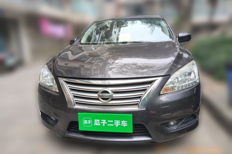 Used Nissan Sylphy 2012 1.6 XL Manual Luxury Edition Front