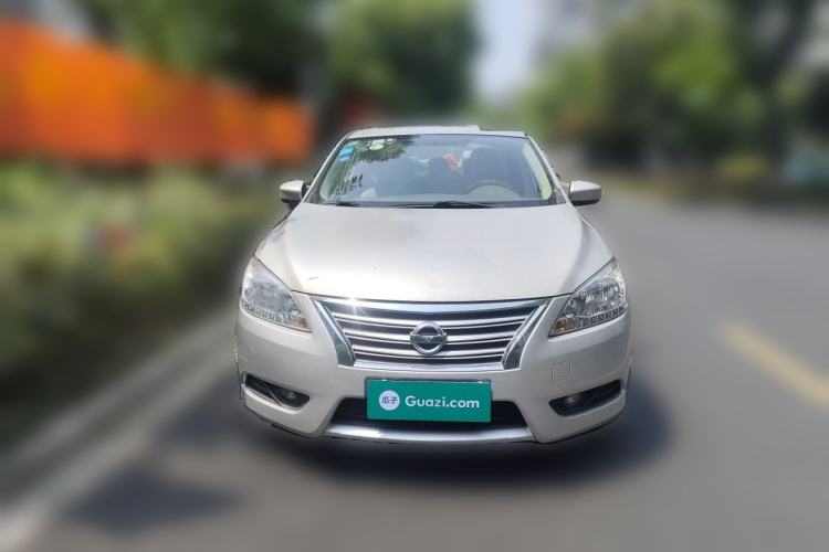 Used Nissan Sylphy 2012 1.6 XL Manual Luxury Edition Front