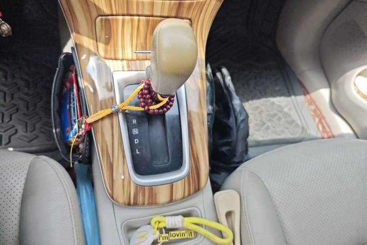 Used Nissan Sylphy 2012 1.6 XL CVT Luxury Edition Gear Lever
