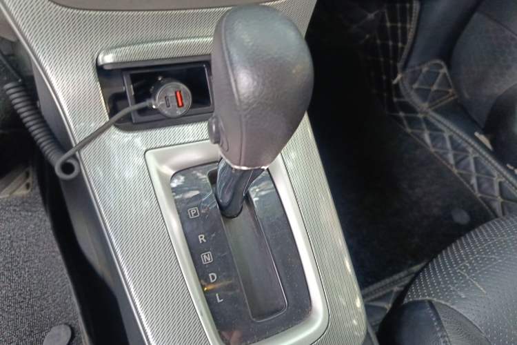 Used Nissan Sylphy 2012 1.6 XL CVT Luxury Edition Gear Lever