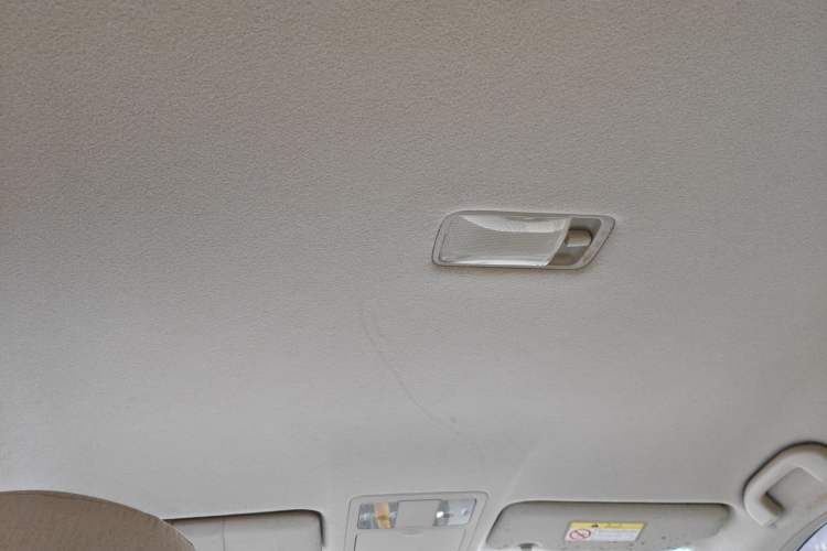 Used Nissan Sylphy 2012 Classic 1.6XE Manual Comfort Edition Headliner