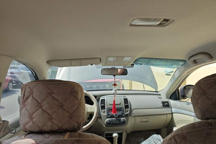 Used Nissan Sylphy 2012 Classic 1.6XE Manual Comfort Edition Headliner