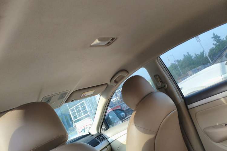 Used Nissan Sylphy 2012 Classic 1.6XE Manual Comfort Edition Headliner