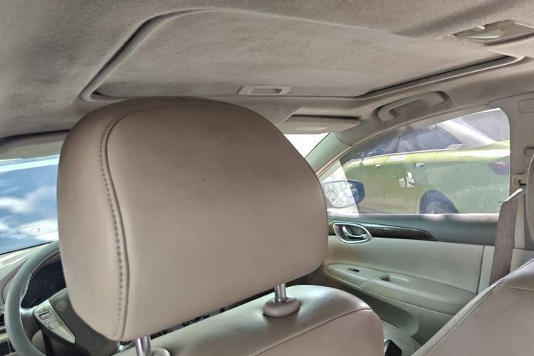 Used Nissan Sylphy 2012 1.6 XL Manual Luxury Edition Headliner