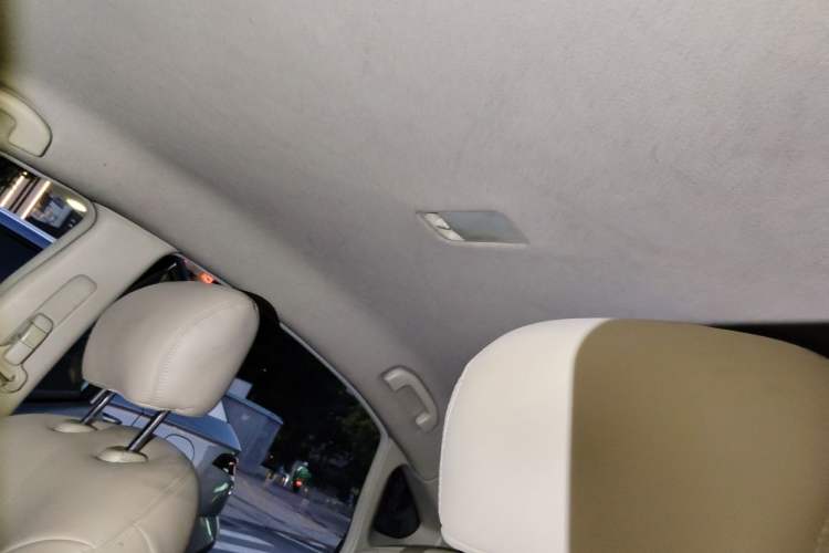 Used Nissan Sylphy 2012 Classic 1.6XE Automatic Comfort Edition Headliner