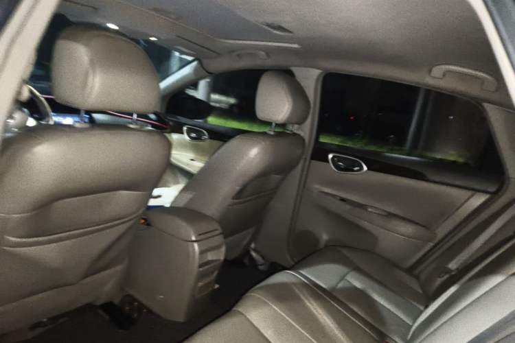 Used Nissan Sylphy 2012 1.6 XL CVT Luxury Edition Headliner