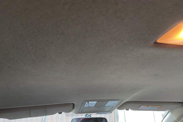 Used Nissan Sylphy 2012 Classic 1.6XE Automatic Comfort Edition Headliner