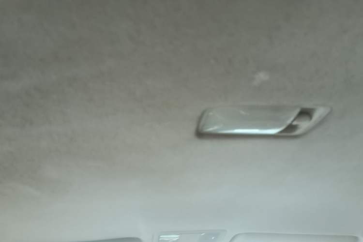 Used Nissan Sylphy 2012 Classic 1.6XE Manual Comfort Edition Headliner