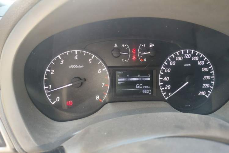 Used Nissan Sylphy 2012 1.6 XL Manual Luxury Edition Instrument Cluster