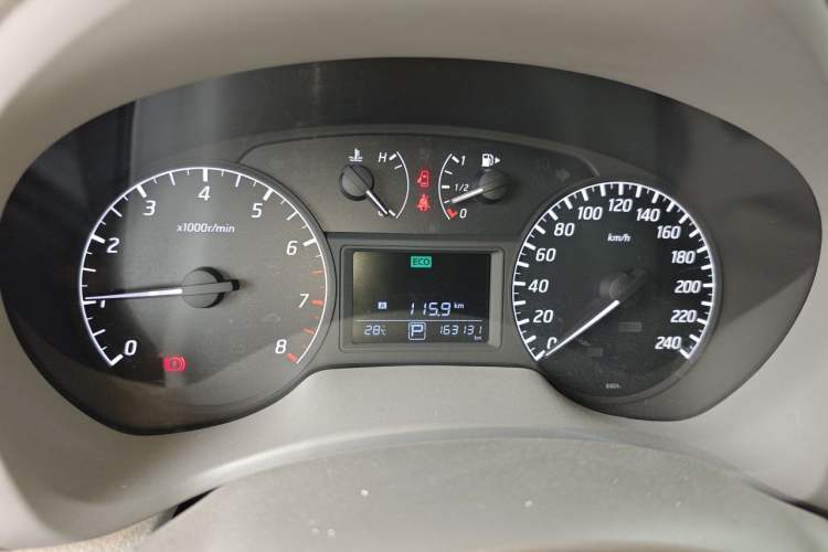Used Nissan Sylphy 2012 1.6 XL CVT Luxury Edition Instrument Cluster