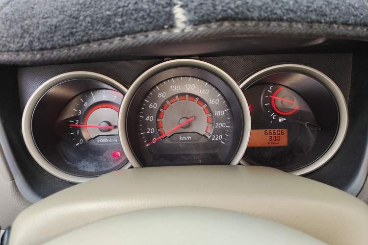 Used Nissan Sylphy 2012 Classic 1.6XE Manual Comfort Edition Instrument Cluster