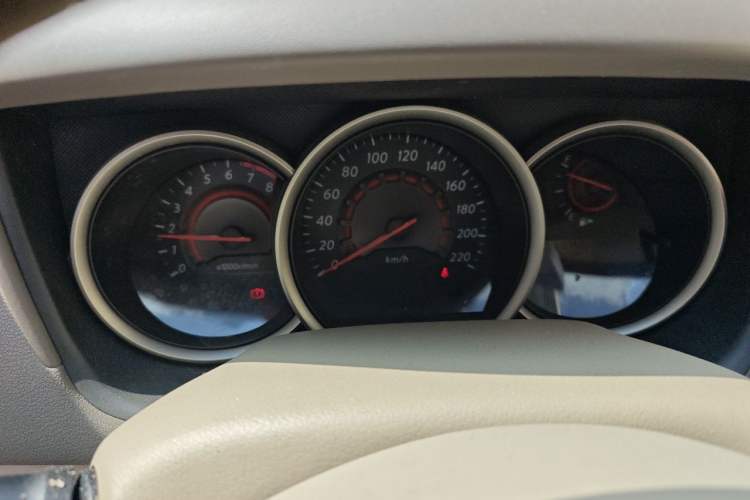 Used Nissan Sylphy 2012 Classic 1.6XE Manual Comfort Edition Instrument Cluster