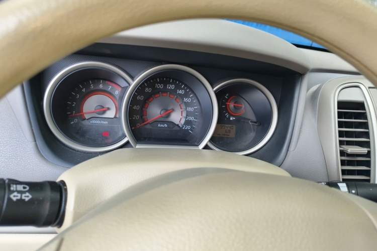 Used Nissan Sylphy 2012 Classic 1.6XE Automatic Comfort Edition Instrument Cluster
