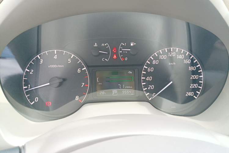 Used Nissan Sylphy 2012 1.6 XL CVT Luxury Edition Instrument Cluster