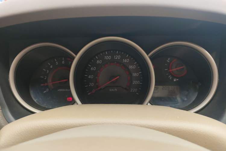 Used Nissan Sylphy 2012 Classic 1.6XE Automatic Comfort Edition Instrument Cluster