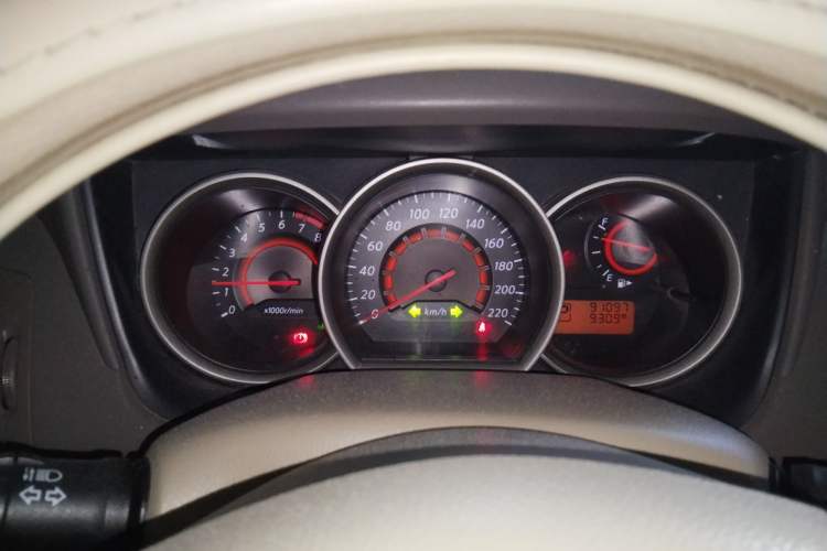 Used Nissan Sylphy 2012 Classic 1.6XE Automatic Comfort Edition Instrument Cluster