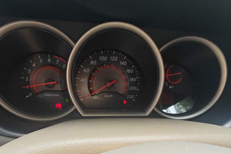 Used Nissan Sylphy 2012 Classic 1.6XE Automatic Comfort Edition Instrument Cluster
