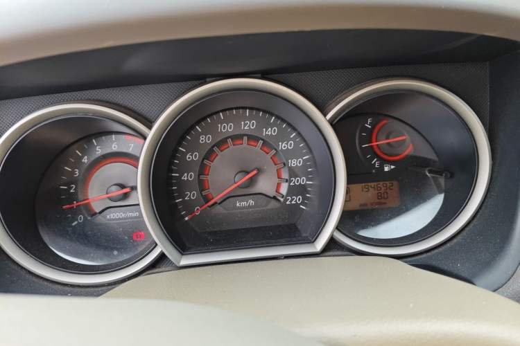 Used Nissan Sylphy 2012 Classic 1.6XE Automatic Comfort Edition Instrument Cluster