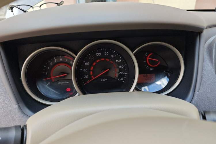 Used Nissan Sylphy 2012 Classic 1.6XE Manual Comfort Edition Instrument Cluster