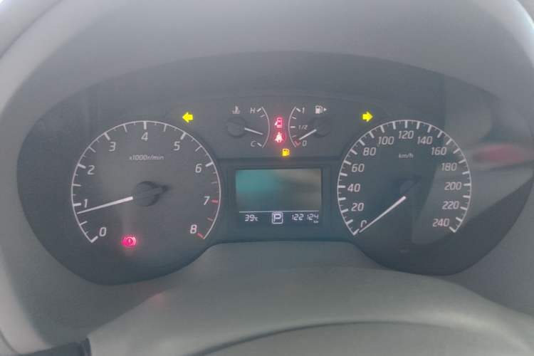 Used Nissan Sylphy 2012 1.6 XL CVT Luxury Edition Instrument Cluster