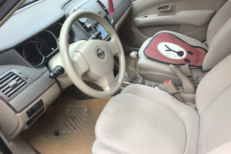 Used Nissan Sylphy 2012 Classic 1.6XE Manual Comfort Edition Left Front Seat