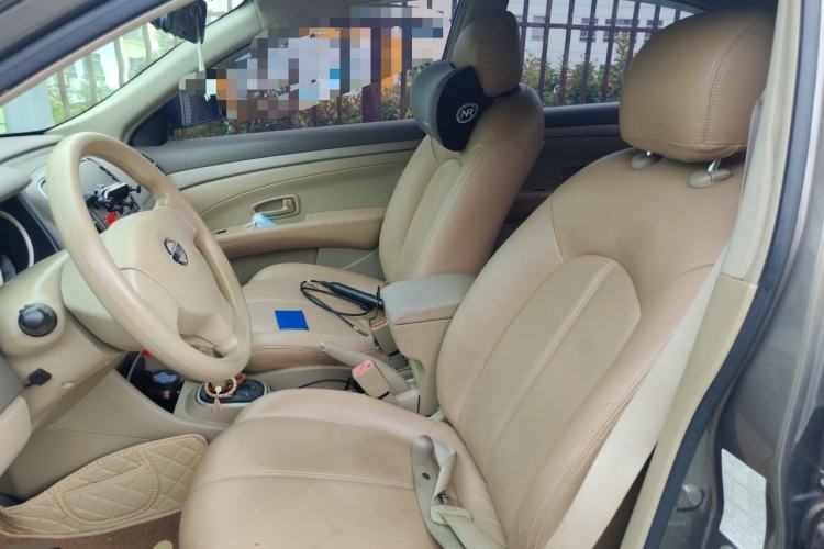 Used Nissan Sylphy 2012 Classic 1.6XE Automatic Comfort Edition Left Front Seat