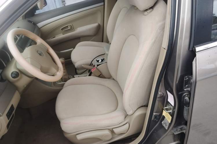 Used Nissan Sylphy 2012 Classic 1.6XE Manual Comfort Edition Left Front Seat