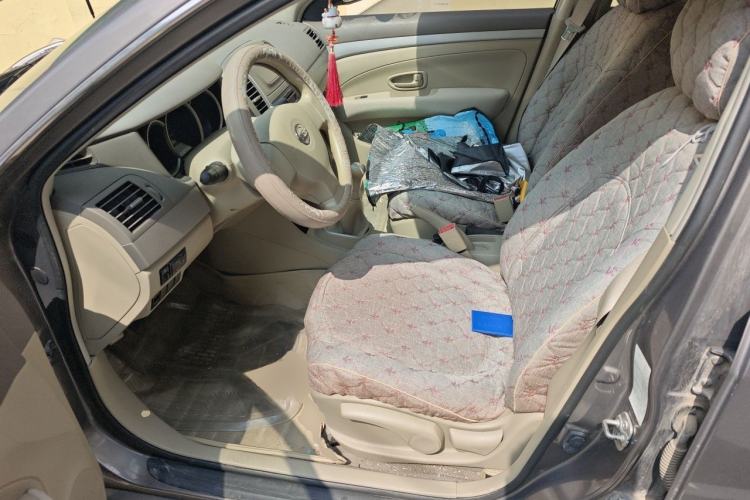 Used Nissan Sylphy 2012 Classic 1.6XE Manual Comfort Edition Left Front Seat