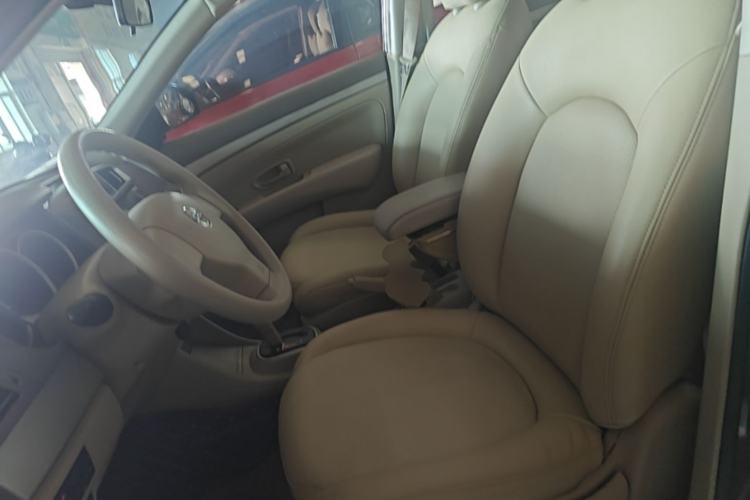 Used Nissan Sylphy 2012 Classic 1.6XE Automatic Comfort Edition Left Front Seat