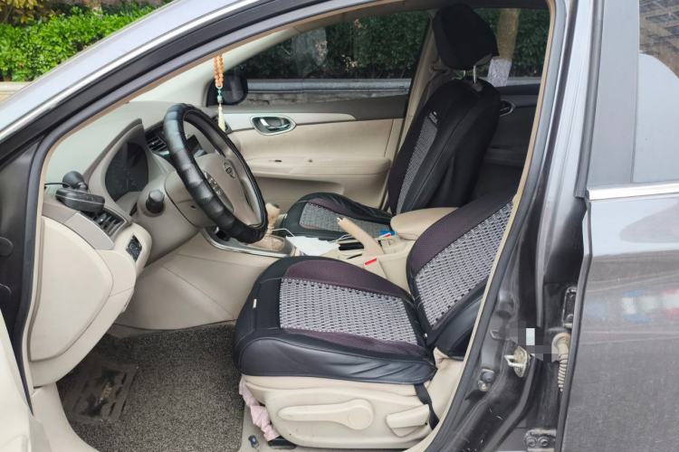 Used Nissan Sylphy  Left Front Seat