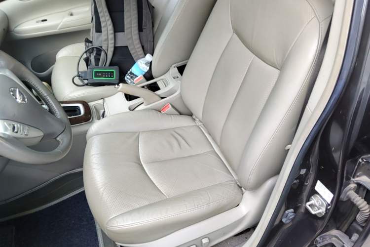 Used Nissan Sylphy 2012 1.6 XL CVT Luxury Edition Left Front Seat