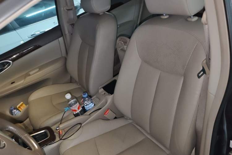 Used Nissan Sylphy 2012 1.6 XL CVT Luxury Edition Left Front Seat