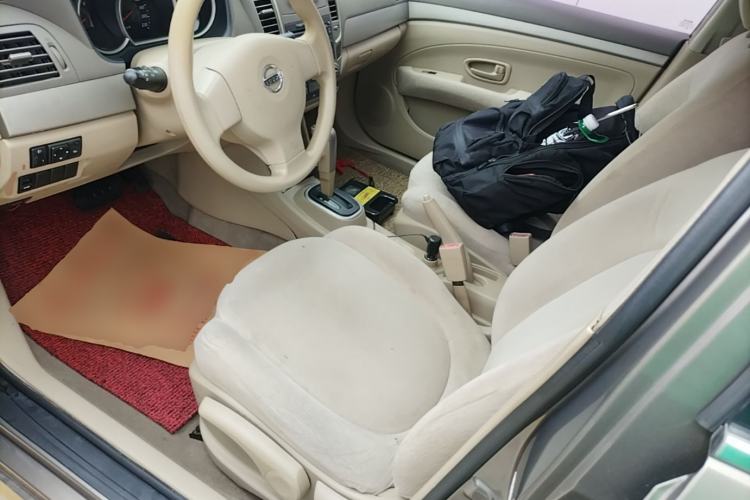Used Nissan Sylphy 2012 Classic 1.6XE Automatic Comfort Edition Left Front Seat
