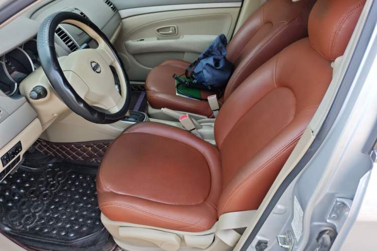 Used Nissan Sylphy 2012 Classic 1.6XE Automatic Comfort Edition Left Front Seat